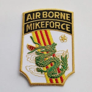 Vietnam Era Green Dragons MACV SF Air Borne Mike Force Patch - Picture 1 of 4