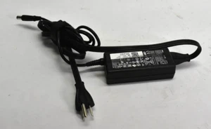 DELL LA65NS2-01 19.5V 3.34A 65W Genuine Original AC Power Adapter Charger - Picture 1 of 5