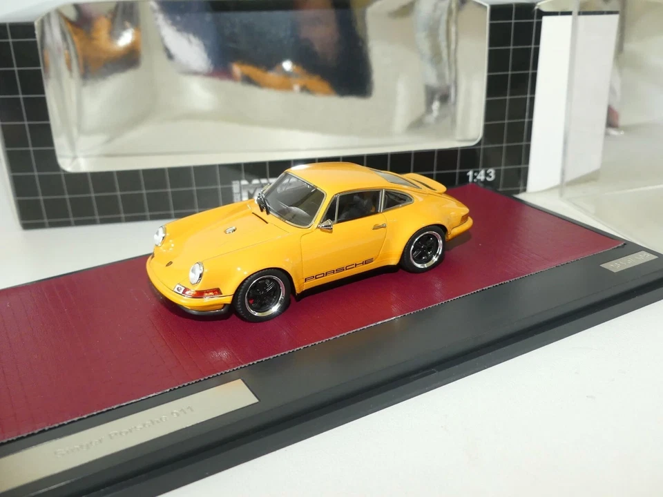 PORSCHE 911 SINGER DESIGN 2014 MATRIX MX41607-082 1/43 RESINA 408 PEZZI - Immagine 1 di 1