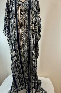 Winlar Vtg Long 90's Kaftan Black and White One Size Fits All - Picture 1 of 16