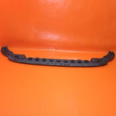 AUDI A3 CLOSING ELEMENT LOWER CENTER 2015 2016 2017 8V3807233A OEM - Image 1 of 4