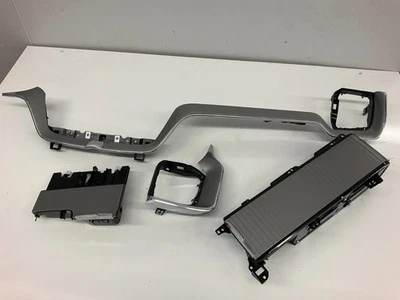 Juego de 4 molduras de tablero de mineral de hierro para Volvo XC60 18-21 con portavasos/bandeja para cenizas 31417620 Foto 1 de 4