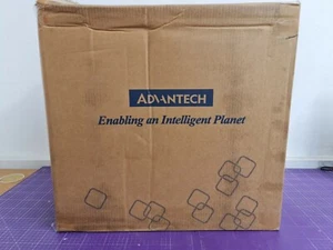 Advantech PC panel TPC-5172T IntelCore i3-6100U processor with 8 GB DDR4 - UR - Bild 1 von 9
