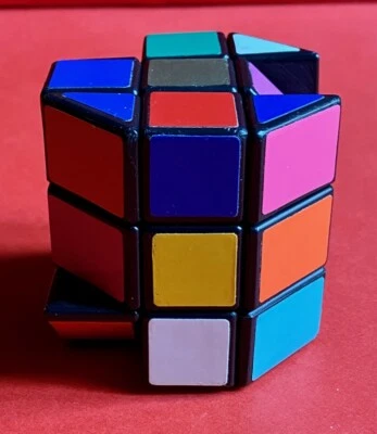 Magic Octagonal Prism (The Barrel) - Variant Rubik's Cube - Vintage Anni '80 - Immagine 1 di 4