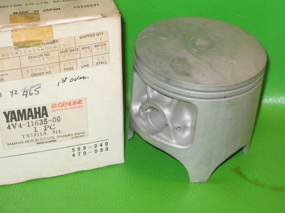 YAMAHA YZ465 H 1981 PISTÓN PRIMER OVER SIZE 0,25 NOS OEM Foto 1 de 1