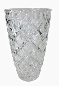Vintage 6” Heavy Lead Crystal Pineapple Design Vase - Picture 1 of 6