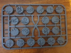 Shattered Dominion 25mm bases X20 A - Picture 1 of 1