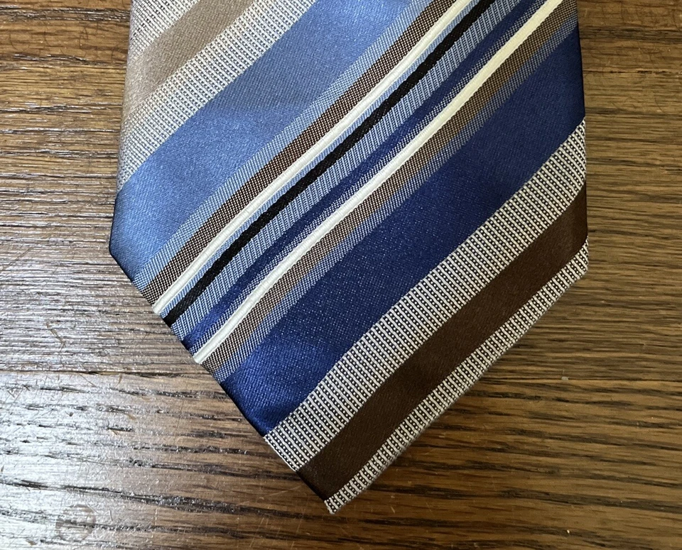 Corbata clásica para hombre Kenneth Cole Reaction azul marrón 100 % seda” Foto 1 de 4