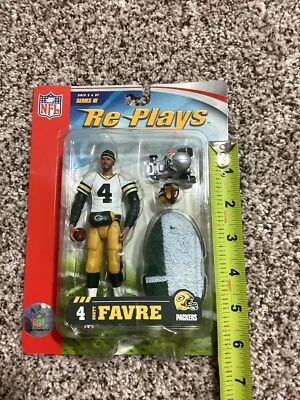 Figura de acción Brett Favre vuelve a jugar camiseta blanca con casco coche sellado Foto 1 de 4