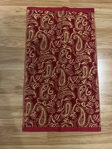 NWT Hand Bathroom Towel Burgundy 100% Cotton Ruby Red Paisley Maroon and Gold - Picture 1 of 4