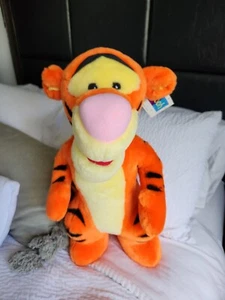 Vintage Mattel Disney 'Tigger' Winnie The Pooh Jumbo Stuffed Toy Plush 22" NWT - Picture 1 of 10