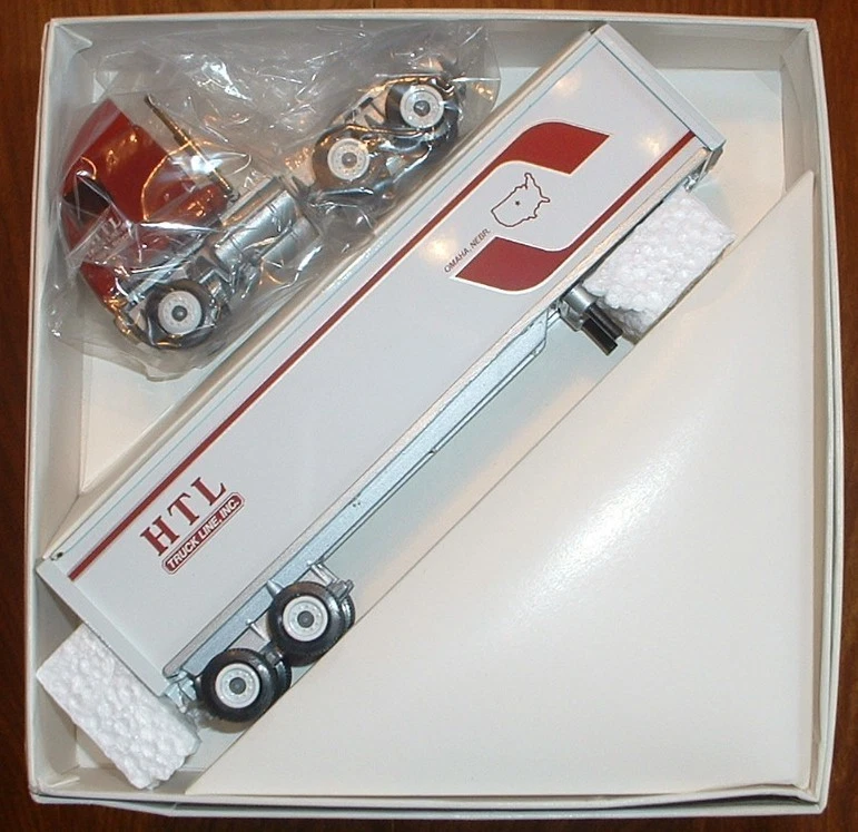 HTL Truck Line Omaha, NE '90 Winross Truck - Image 1 of 1