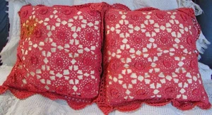 Gehäkelte Dekokissen 2er Set Blumenmuster, Cottagecore, romantisch 15 x 15 Zoll - Bild 1 von 4