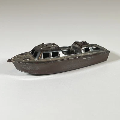 Vintage 1950s Metal Cabin Cruiser Toy Boat Chrome Pressed Steel 4" Dimestore - Image 1 of 4