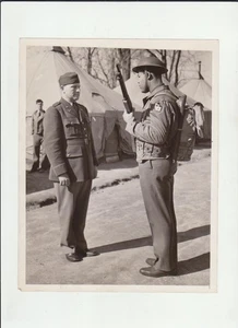 JOE LOUIS BOXEN HOFer -FORT DIX NJ ORIGINAL AUTHENTISCHES DRAHTFOTO DATIERT 3-4-42 - Bild 1 von 2