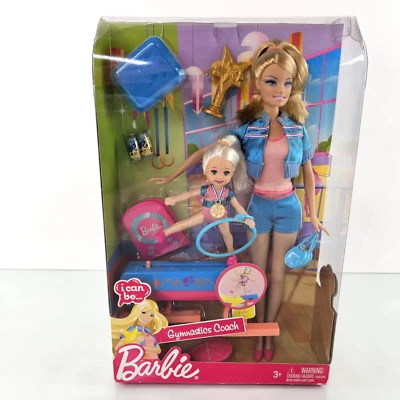 Barbie I Can Be Entrenador de Gimnasia Con Conjunto de Muñeca Kelly Que Gira Juegos Olímpicos NUEVO Foto 1 de 4