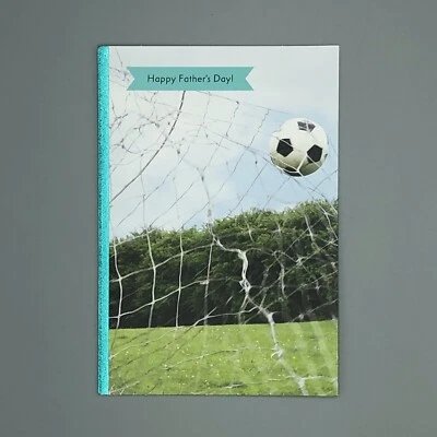 Tarjeta de felicitación deportiva de fútbol Hallmark Día del Padre Foto 1 de 2