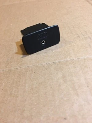 2008 2009 2010 2011 Subaru Impreza Wrx Sti OEM enchufe auxiliar radio Foto 1 de 4