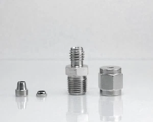 316 STAINLESS 1/8 in OD TUBE COMPRESSION FITT CONNECTOR x 1/8 MNPT HOKE 2CM2316 - Picture 1 of 2