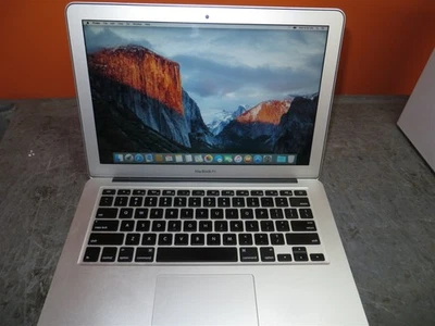 Apple MacBook Air 13" Core i5 1.3GHz 8GB 512GB SSD OSX Broken Cover - Image 1 of 4