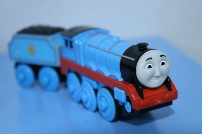 Thomas & Friends деревянная железная дорога Гордон моторизованный поезд двигатель литой аккумулятор - Изображение 1 из 4