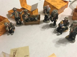 EMMETT KELLY JR 'SWEEPING UP' LIMITED EDITION LOT 7 - Picture 1 of 12