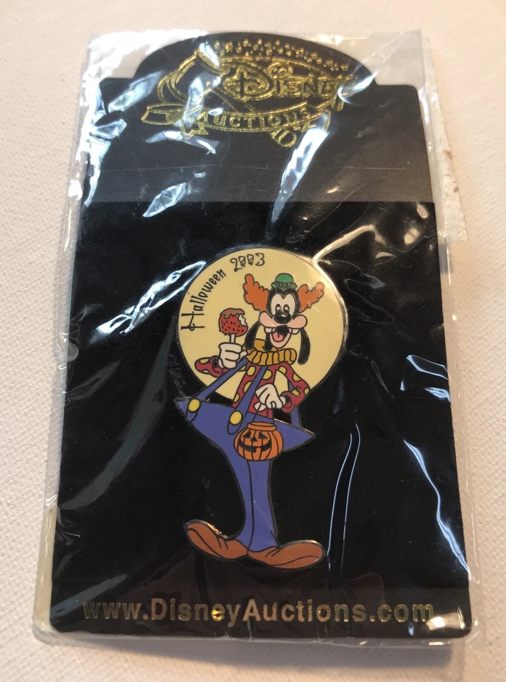 Значок Disney Auctions Clown Goofy Halloween LE 250 - Изображение 1 из 2