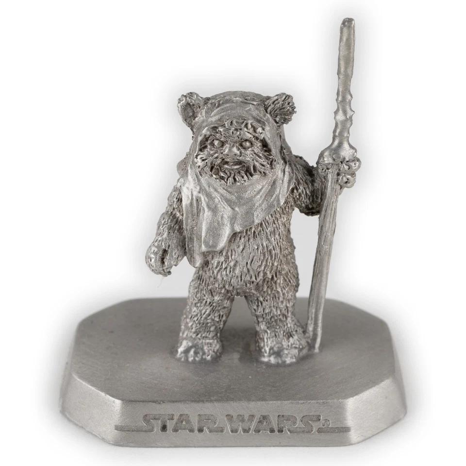 Wicket Ewok from ROTJ, Vintage 1990s Star Wars Figure by Rawcliffe Pewter Foto 1 de 4