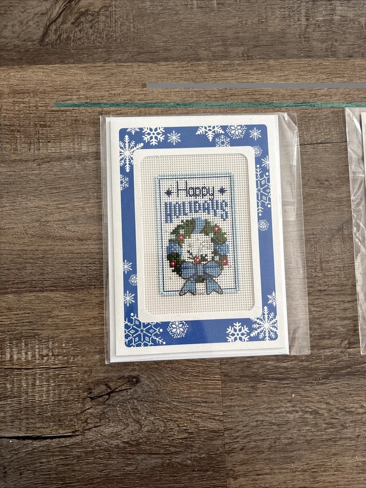 Tarjeta de punto de cruz completa - Corona de felices fiestas 5" x 7" Foto 1 de 1