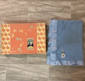 VINTAGE 1950s KENWOOD BABY BLANKET WOOL WITH BOX LIGHT BLUE BOY 50”x36 CANADA - Foto 1 di 8