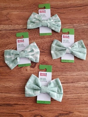 Lor of 4 New Boots & Barkley One Size Fits Most Collar Slide Dog Cat Bows Foto 1 de 4