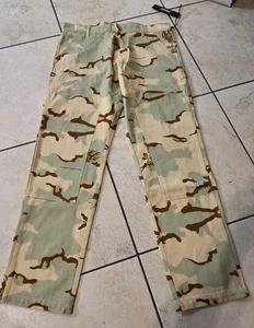Pantalones camuflados del régimen civil. Talla 34 Nuevo con etiquetas - Imagen 1 de 7