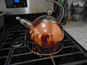 La Sera Copper Tea Pot "Triply Whistler " - Picture 1 of 5