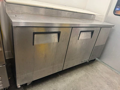 NUEVO 71" Mesa de Preparación de Pizza Comercial Refrigerador Depósito Modelo PICL2 NSF Foto 1 de 3