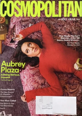 Cosmopolitan Magazine 2022 Collection #3 The Holy Grail Issue Aubrey Plaza Foto 1 de 4