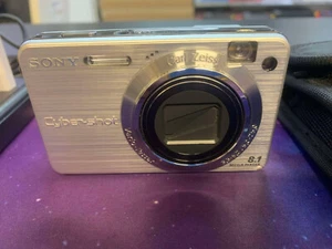 Sony Cyber-Shot DSC-W150 Digitale Kompaktkamera - Bild 1 von 7