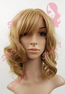 Peluca ondulada W256 rubia miel oscura hasta los hombros aspecto natural - studio7-uk - Imagen 1 de 6