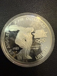 1983 Los Angeles Olympiad Proof Commemorative 90% Silver $1 US Coin - J29919 - Picture 1 of 2