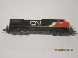 N scale CN DASH 8-40CW Diesel Loco Dual Mode DCC Sound Bachmann #67355 - Picture 1 of 4
