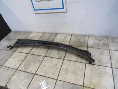 Panel de ventilación de capó Hyundai Equus 2015 Foto 1 de 3