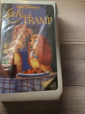 Walt Disney’s Lady and the Tramp 1955 (VHS-1987) Black Diamond Classics - Image 1 of 3