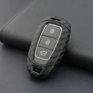 Kohlefaser Stil Soft Shell Schlüsselanhänger kompatibel mit Hyundai i10 i30 Kona - Bild 1 von 4