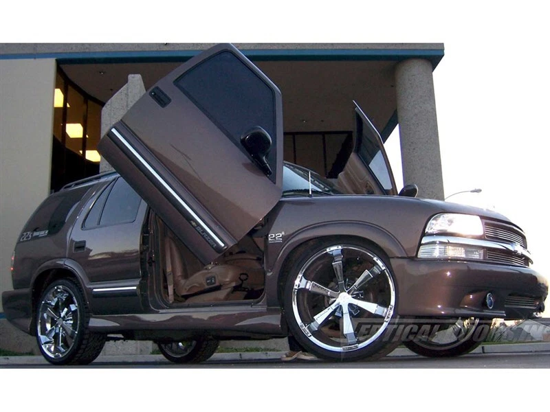 Vertical Doors Lambo Vertical Door Kit for 1995-2006 GMC Jimmy 4-Door - Image 1 of 1