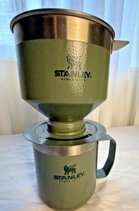 Juego de café Stanley Classic Perfect Brew Pour Over acero inoxidable verde 12 oz. - Imagen 1 de 6