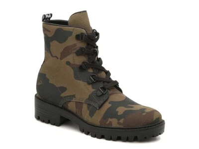 Woman Size 11 CAMO Wax Canvas 5 Eye Work Combat Boot Lug Sole Kendall Kylie New  - Image 1 of 4