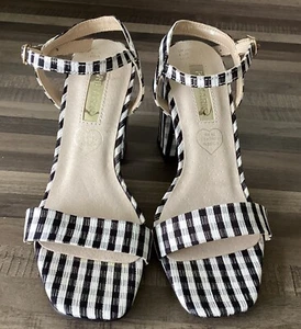 Primark Classic Strappy Block Heel Black/White Check Pattern Sandals UK3 EU36 - Picture 1 of 4