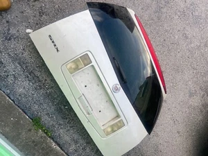 2004 2005 2006 2007 2008 2009 CADILLAC SRX REAR LIFTGATE - Picture 1 of 2
