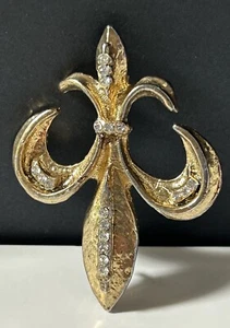 Vintage Silver color, Pave' Rhinestone 2 inch FLEUR DE LIS Brooch - Picture 1 of 7