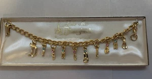 Vtg Little Miss Disneyland Souvenir Silver Tone Charm 7” Bracelet 1957 EXCELLENT - Picture 1 of 4
