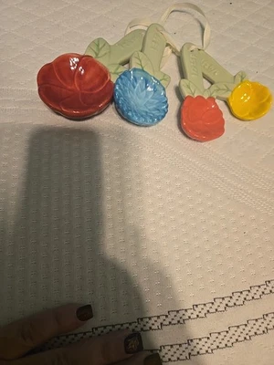 The Pioneer Woman Timeless Beauty Measuring Spoons, Stoneware, 4-Piece - Image 1 of 2